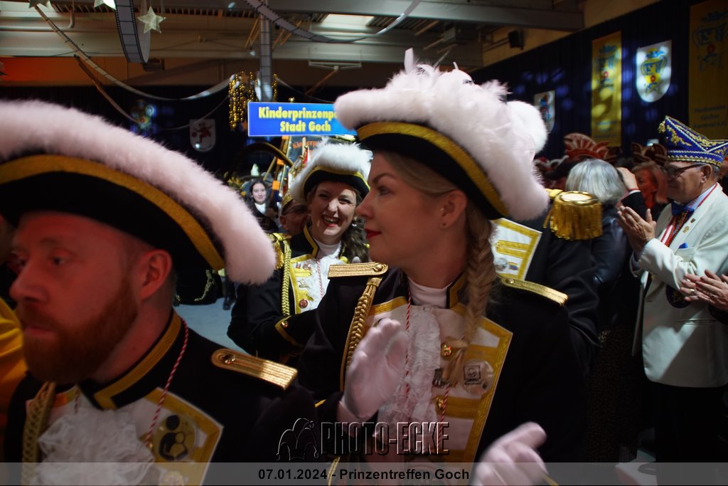 070.jpg