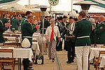 096.jpg
