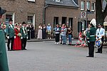 067.jpg
