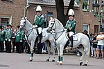 051.jpg
