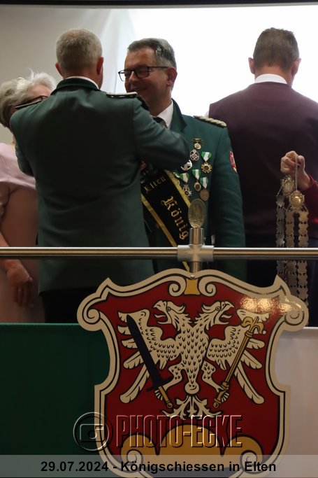 211.jpg