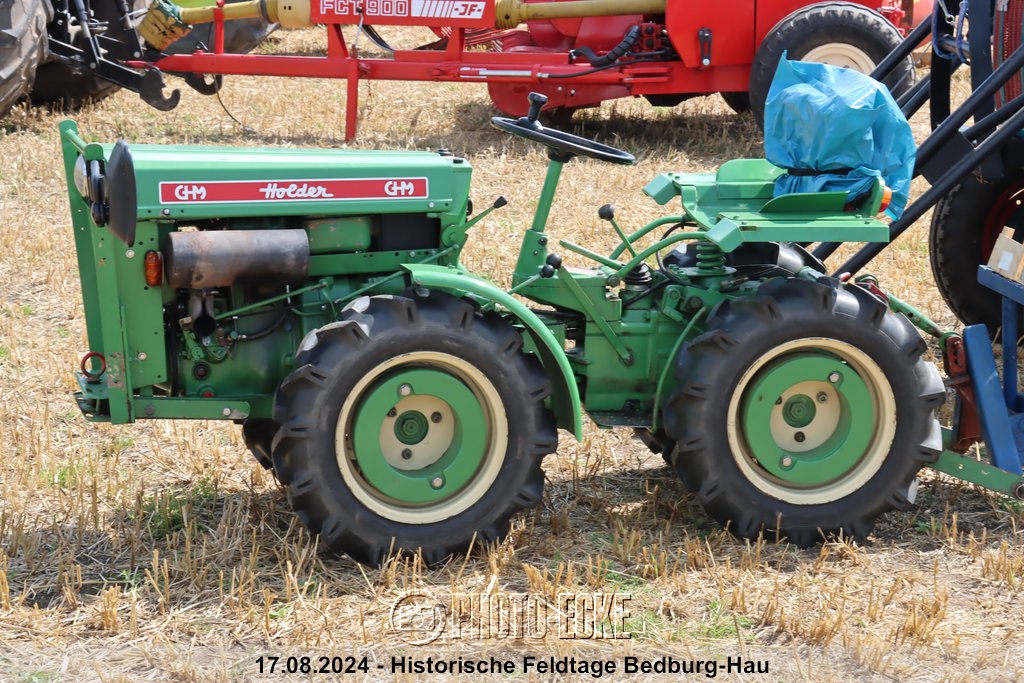 066.jpg