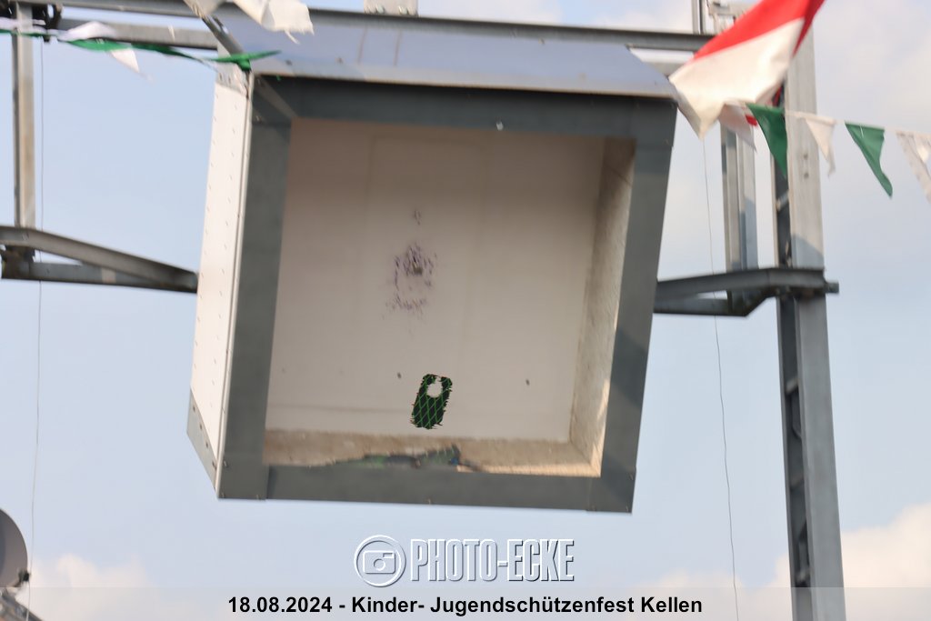 121.jpg