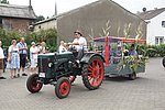 051.jpg