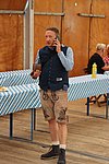 064.jpg